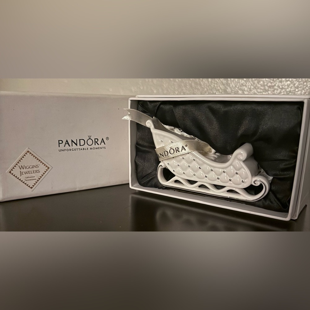 Pandora 2014 Ceramic Sleigh Ornament | Limited Edition Holiday Decor Boxed Gift